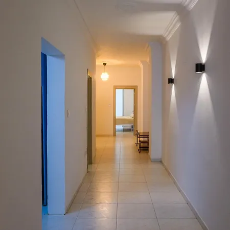 Seafront 4-bedroom Lägenhet Sliema