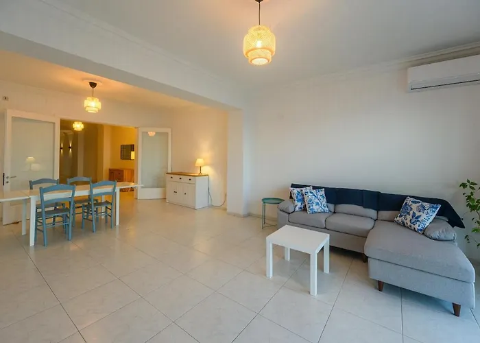 Lejlighed Seafront 4-bedroom *